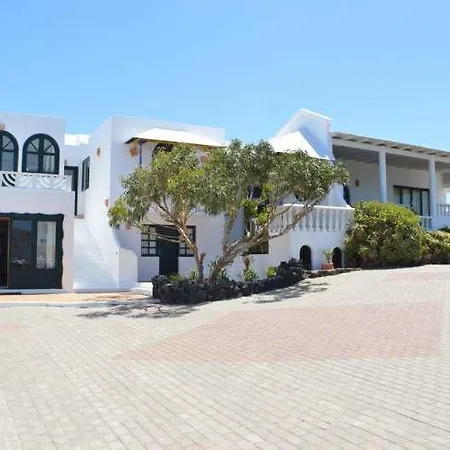 Honliyu Villa Mácher